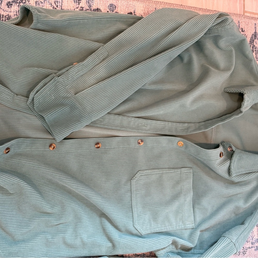 Green Ribbed Button-Up Shirt